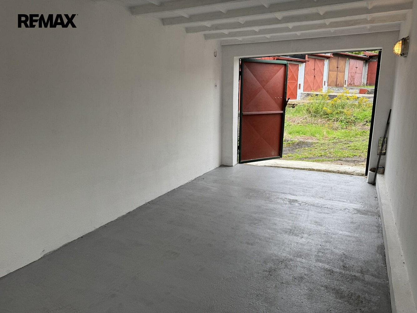 Garáž 28m2 – fotografie 4