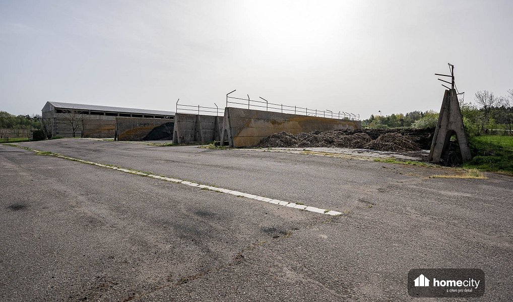 Prodej zemědělského objektu 38 087 m², Sovolusky – náhled fotky 9