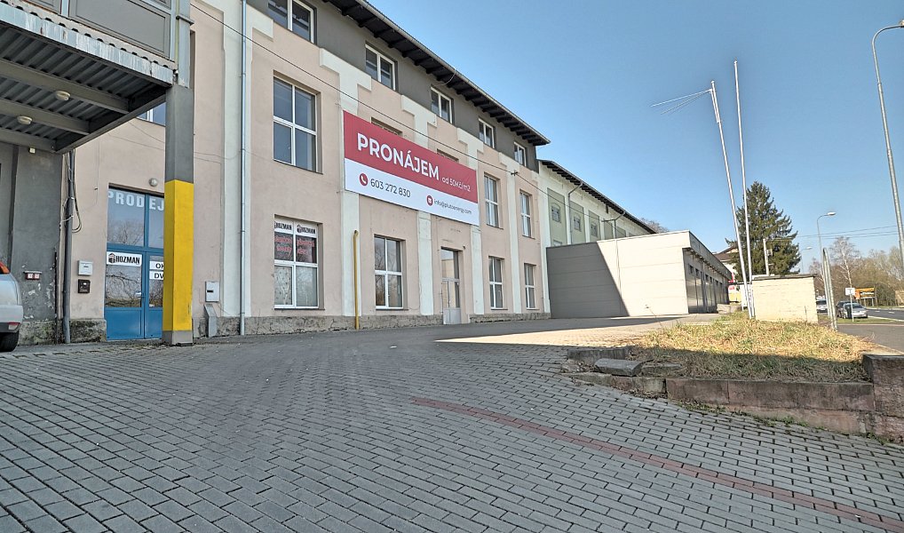 Prodej kanceláře 5 000 m², Domažlice – náhled fotky 2