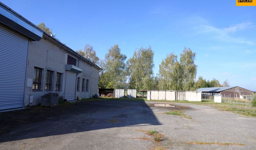 Prodej skladovacích prostor 3 983 m², Moravec – náhled fotky 4