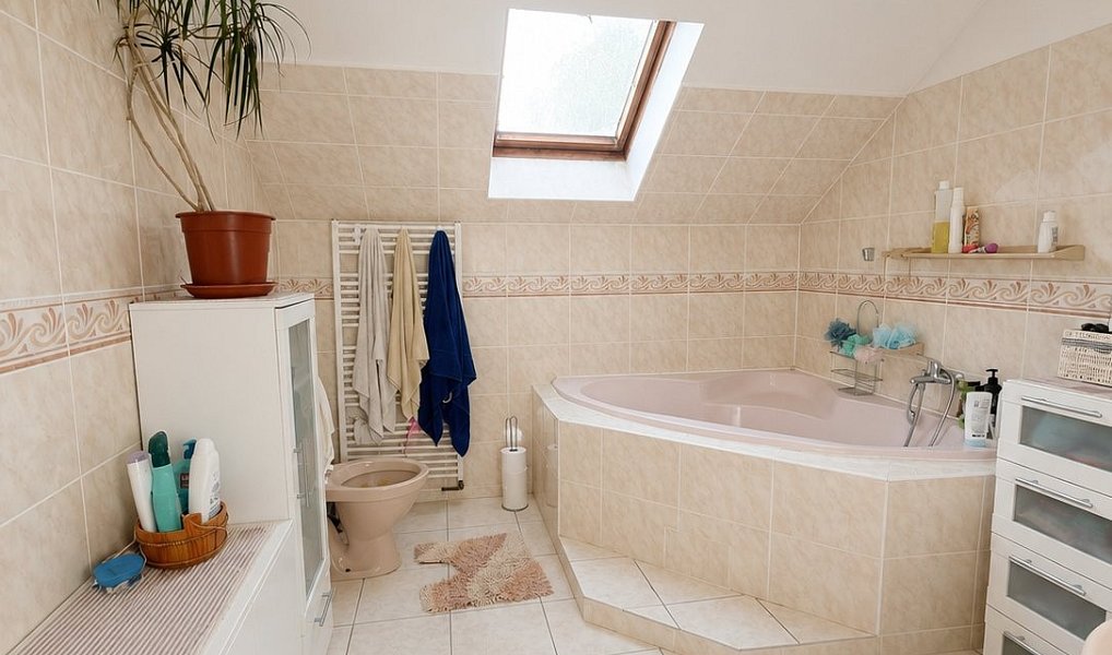 Prodej domu 160 m² s pozemkem 213 m², Vyšší Brod – náhled fotky 13
