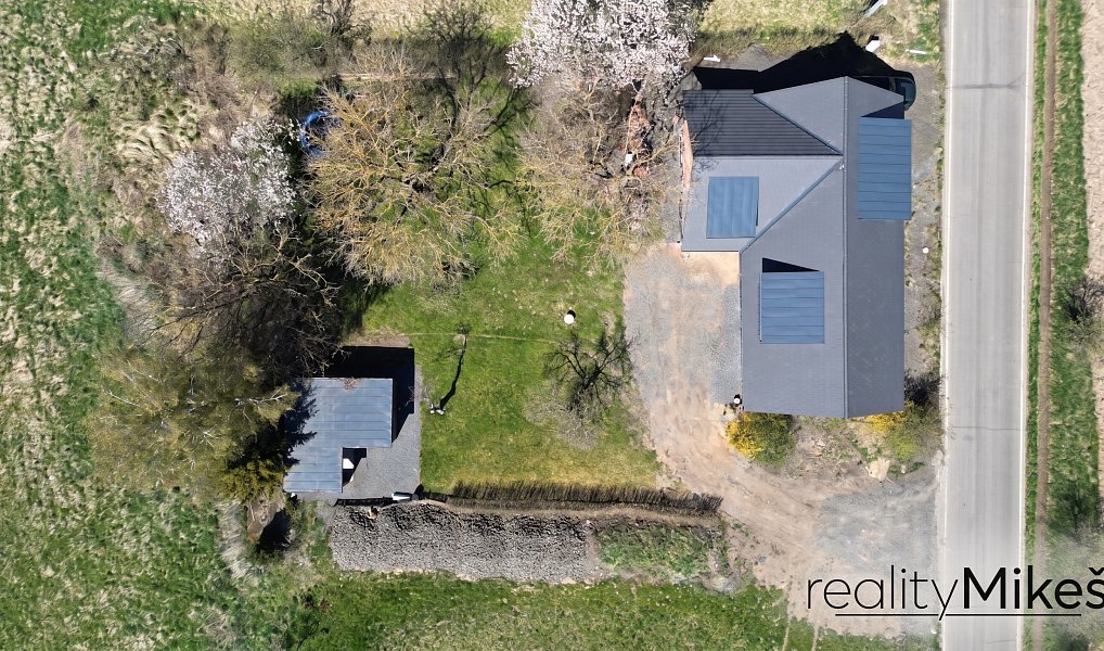 Prodej domu 252 m² s pozemkem 1 445 m², Rovensko pod Troskami – náhled fotky 20