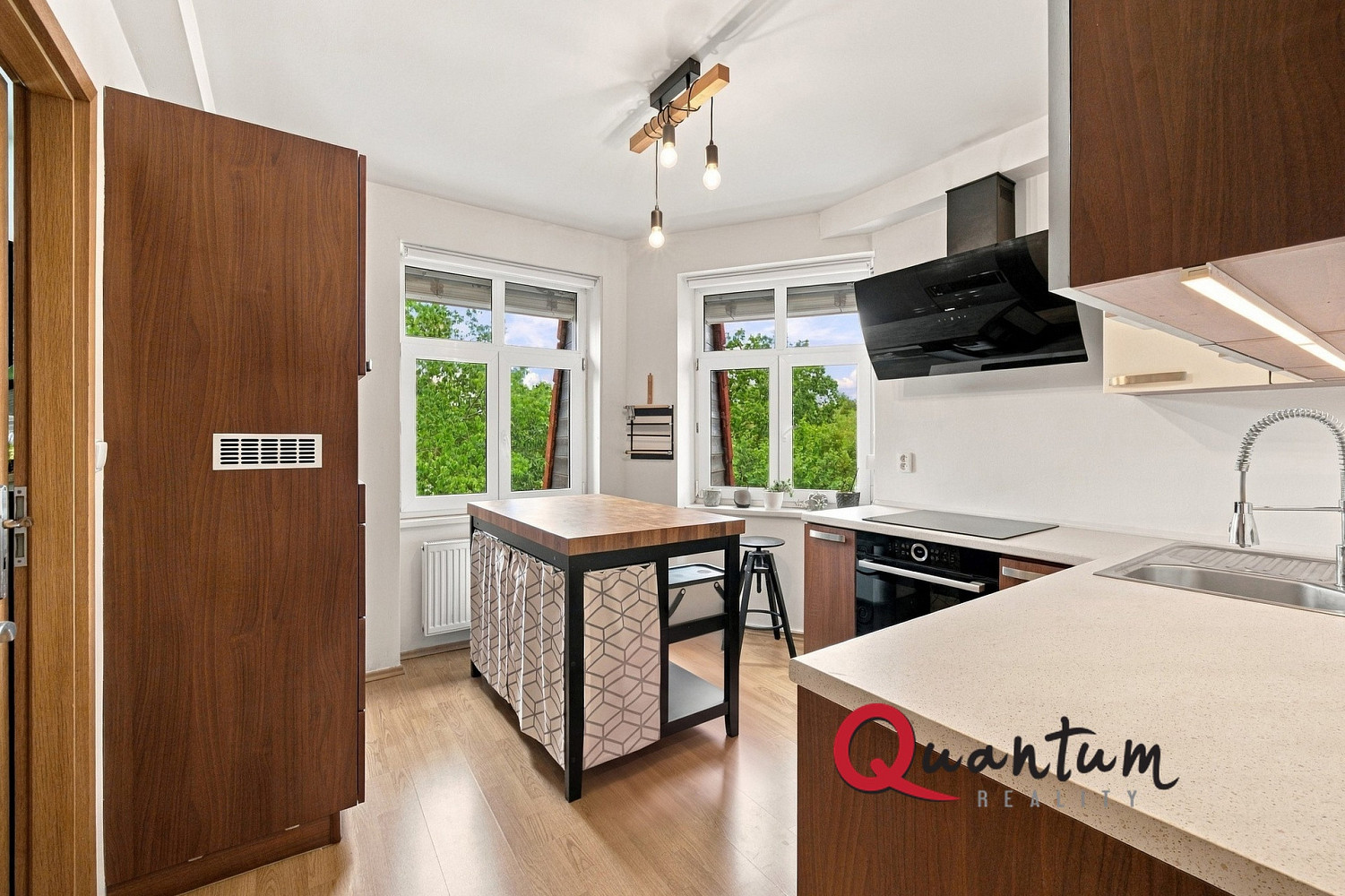 Prodej bytu 2+1 65 m² – fotografie 3