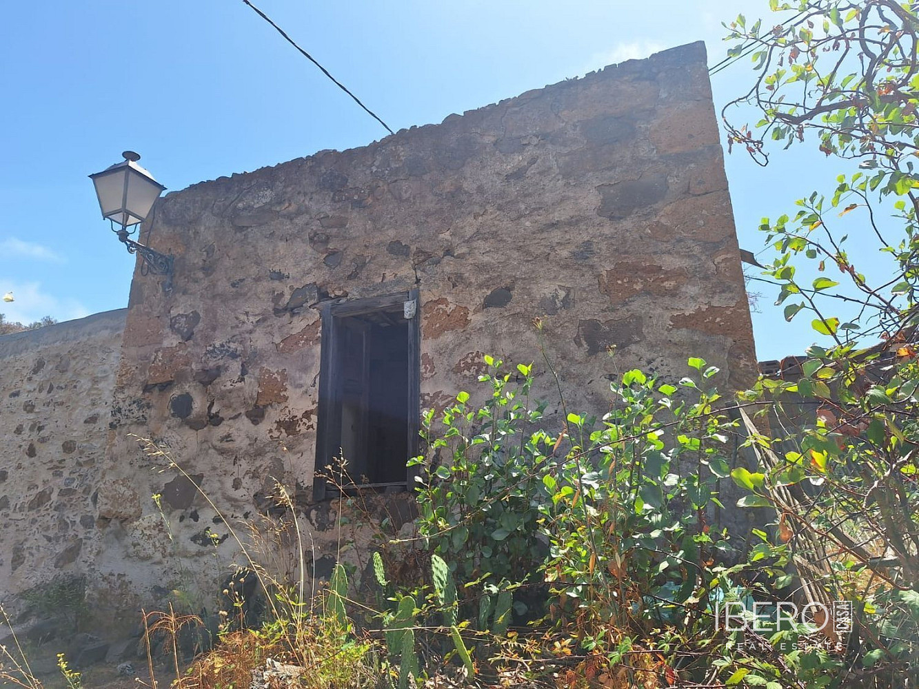 Prodej domu 7 845 m² s pozemkem 7 815 m²
