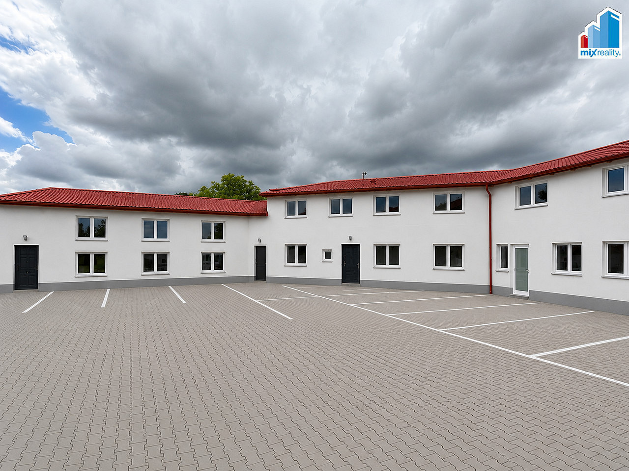 Prodej bytu 3+kk 75 m² — photo 2