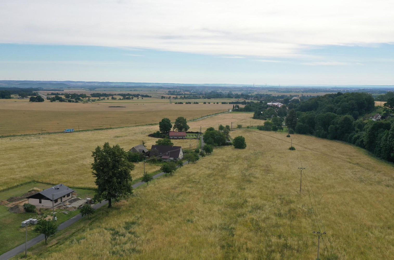 Prodej stavebního pozemku 2 389 m² – fotografie 5