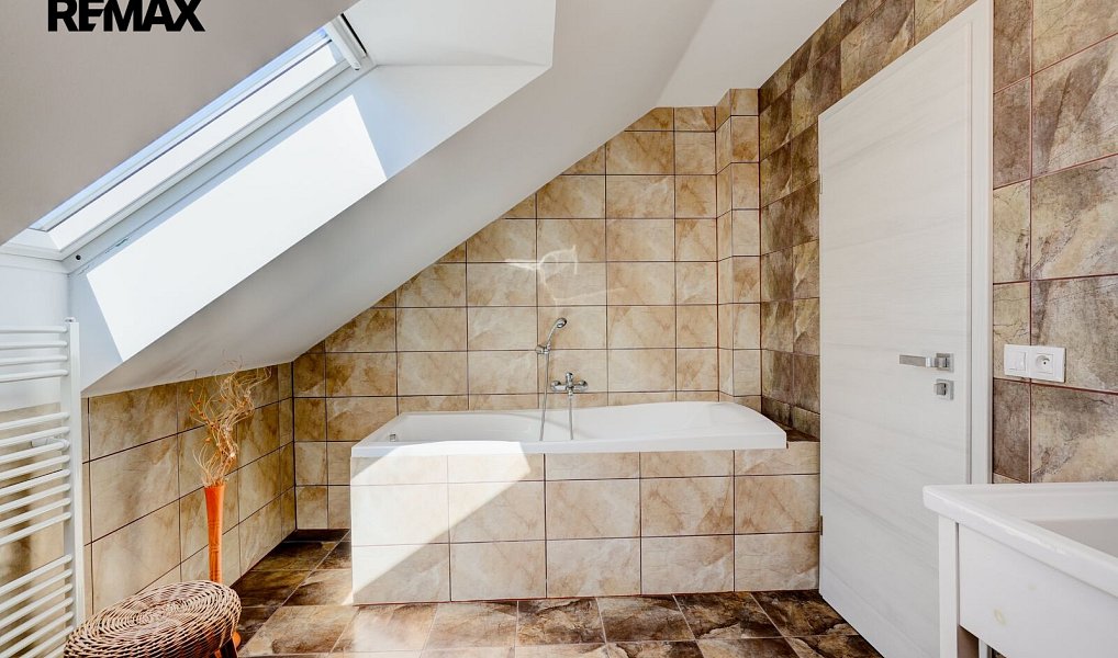 Prodej domu 117 m² s pozemkem 890 m², Hvozdec – náhled fotky 14