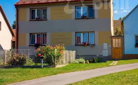 Prodej domu 200 m² s pozemkem 3 642 m², Vícemil, okres Jindřichův Hradec
