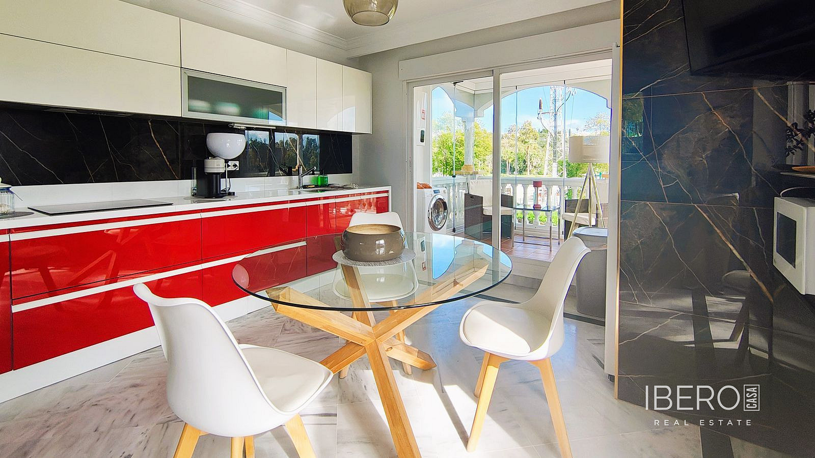 Piso 5+kk – Marbella, Nueva Andalucía - Vista 4