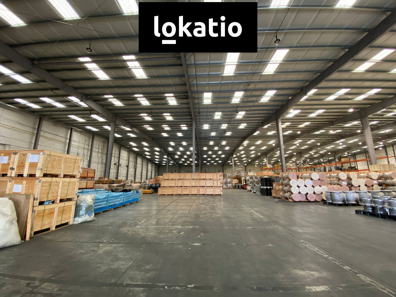 Pronájem skladovacích prostor 1 900 m²