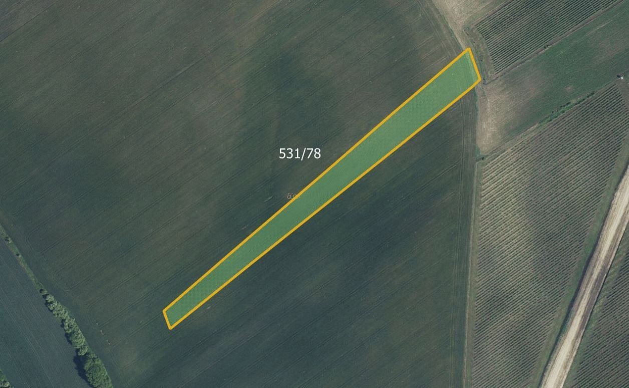 Prodej pole 18 463 m²