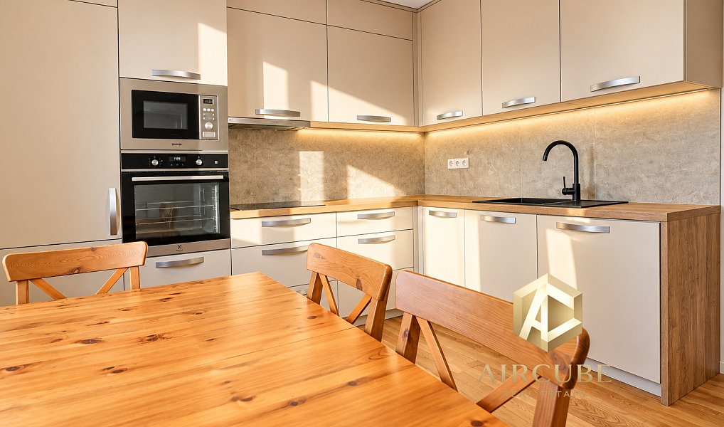 Pronájem bytu 3+kk 76 m², Praha – náhled fotky 7