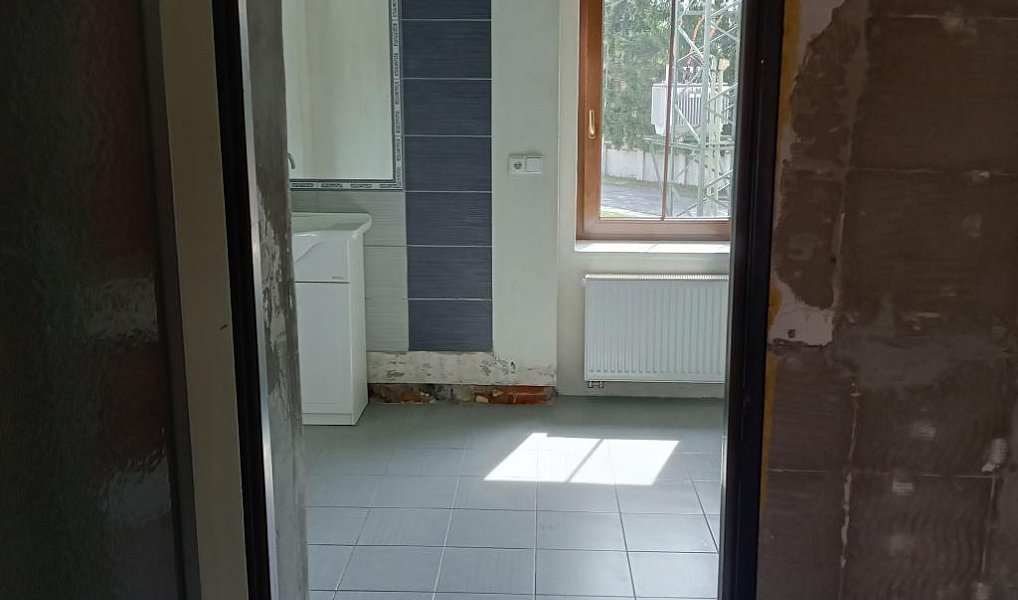 Prodej domu 233 m² s pozemkem 554 m², Lužice – náhled fotky 12