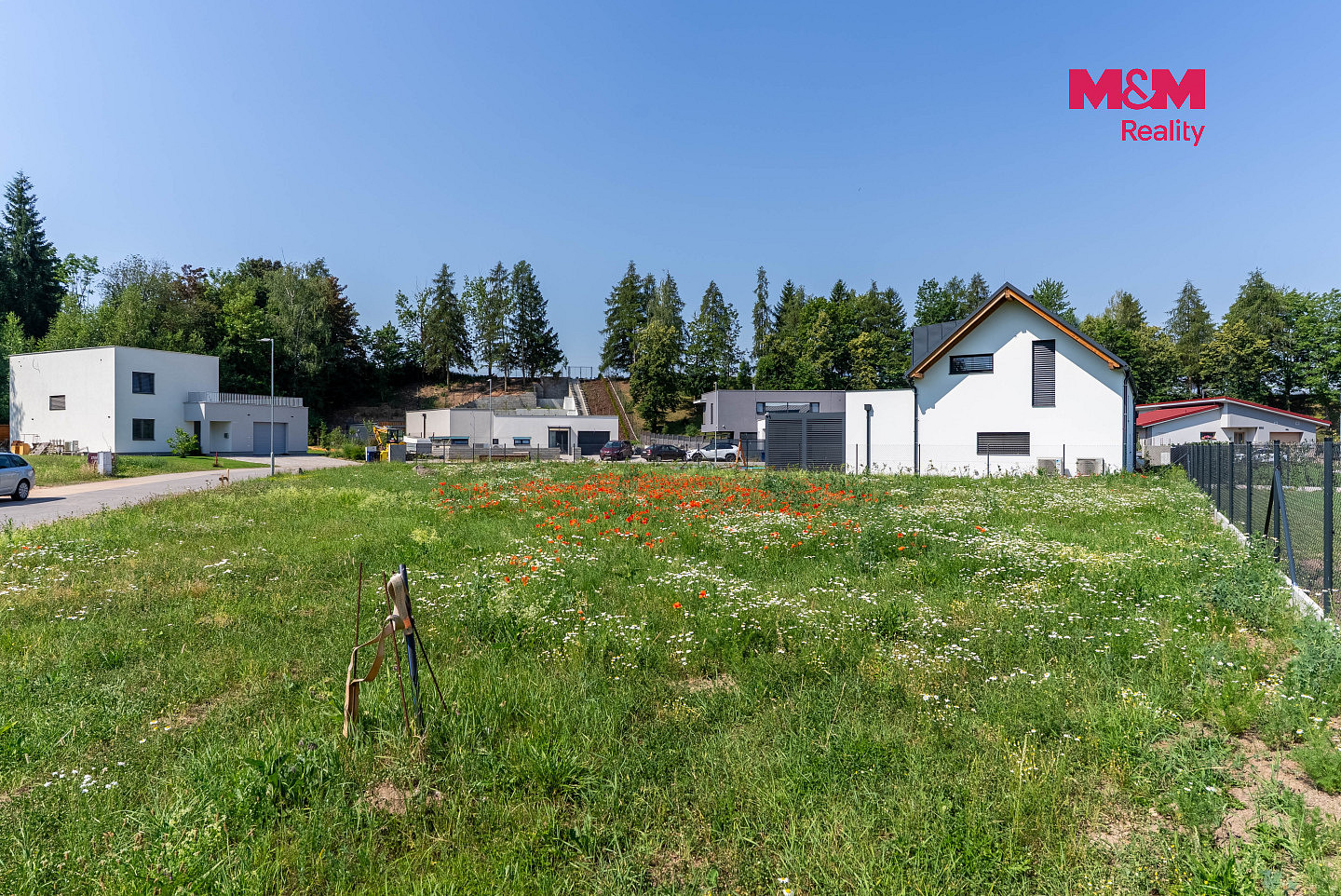 Prodej stavebního pozemku 943 m² — photo 2
