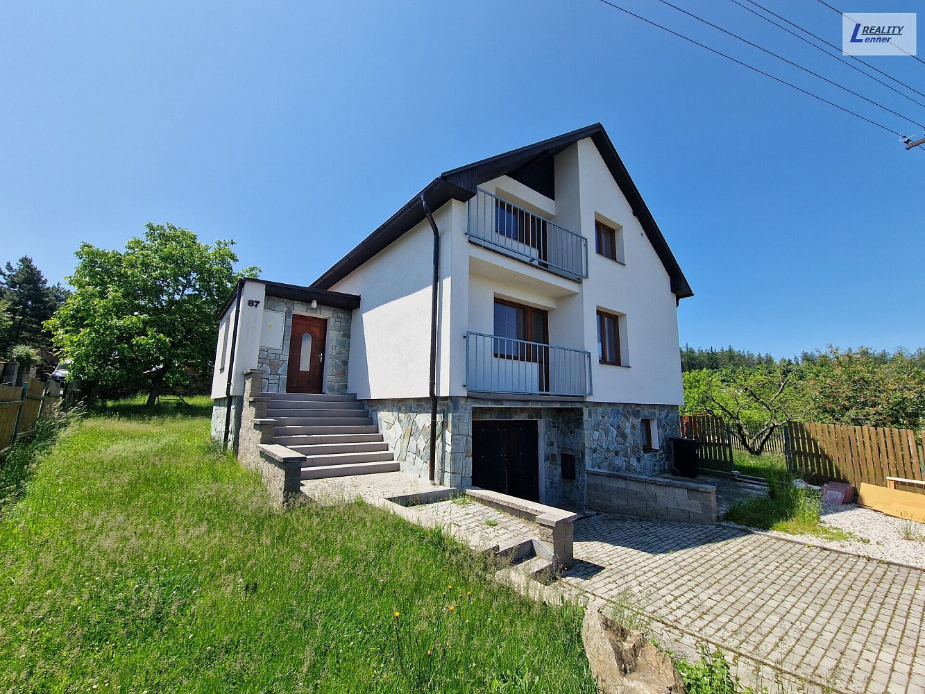 Prodej domu 172 m² s pozemkem 1 060 m² – pohled 3