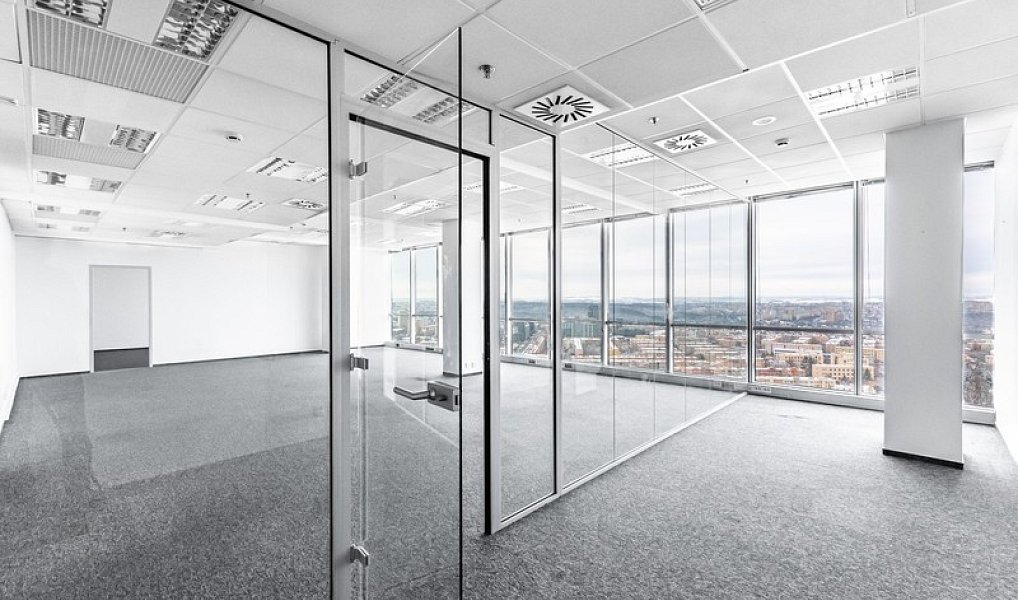 Pronájem obchodních prostor 554 m², Praha – náhled fotky 17
