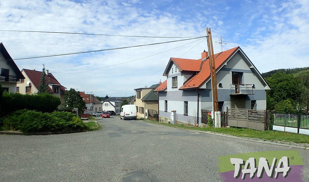 Prodej domu 130 m² s pozemkem 737 m², Votice – náhled fotky 2