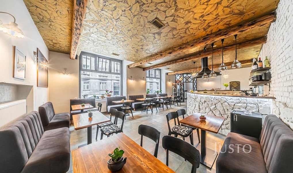 Pronájem komerčního prostoru, 133 m², Bubeneč - Praha 6, Praha