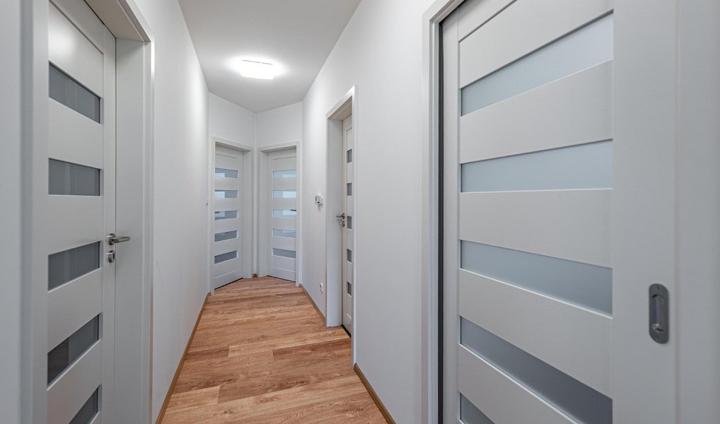 Prodej domu 90 m² s pozemkem 1 530 m², Stráž pod Ralskem – náhled fotky 11