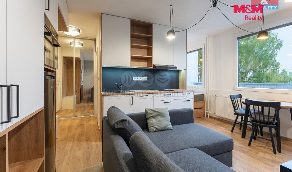 Pronájem bytu 1+kk 33 m², Kladno – náhled fotky 4