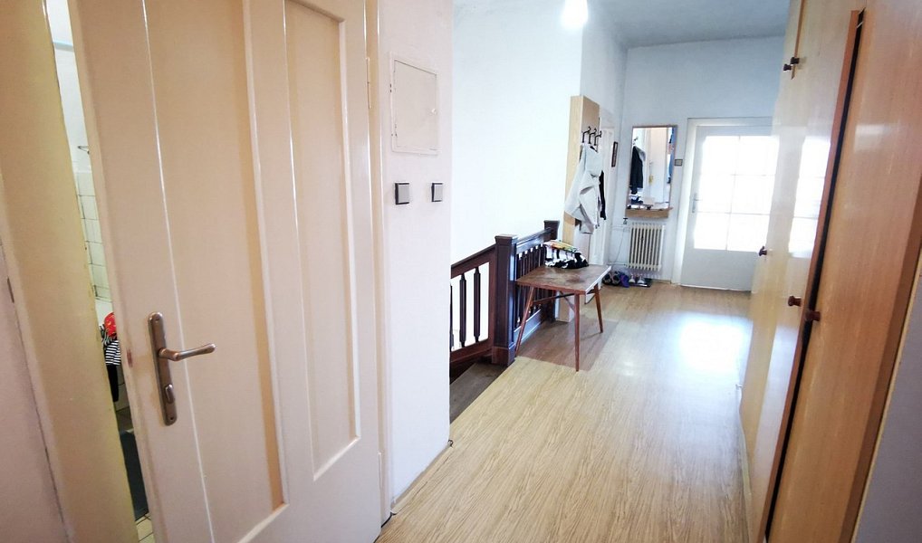 Prodej domu 220 m² s pozemkem 1 909 m², Třešť – náhled fotky 32