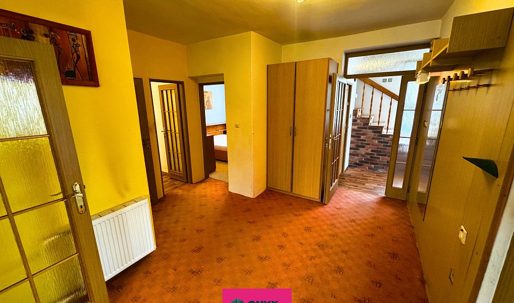 Prodej domu 214 m² s pozemkem 435 m², Rousínov – náhled fotky 10