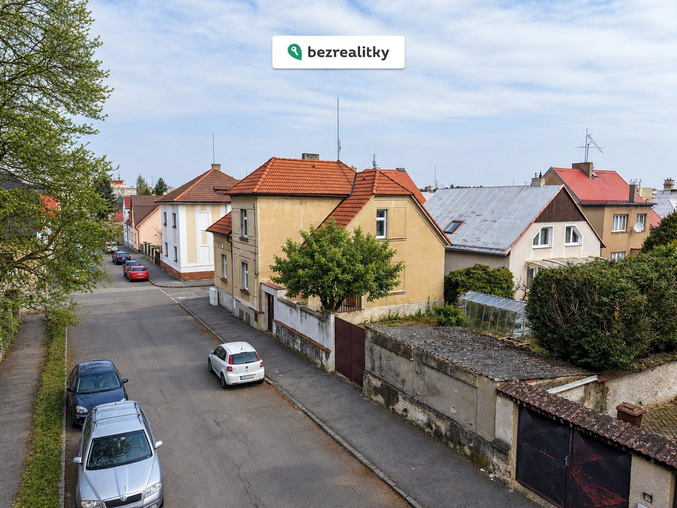 Prodej domu 170 m² s pozemkem 374 m² – fotografie 2