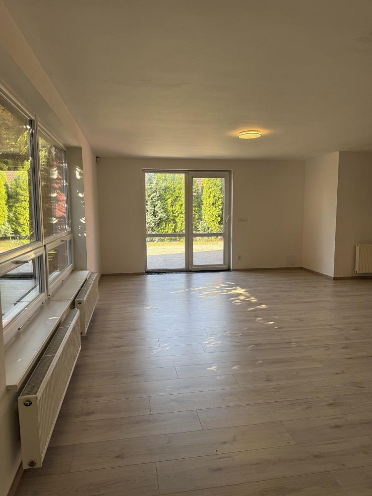 Pronájem domu 140 m² s pozemkem 449 m² – fotografie 5