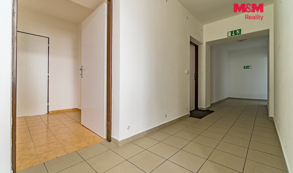 Pronájem bytu 1+kk 36 m², Vlčice – náhled fotky 9
