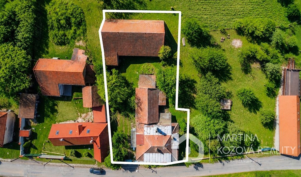 Prodej domu 200 m² s pozemkem 1 395 m², Vitice – náhled fotky 2