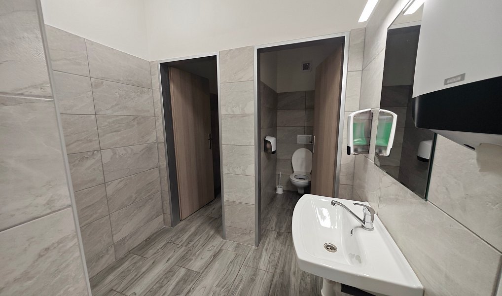 Pronájem kanceláře 198 m², Ostrava – náhled fotky 15