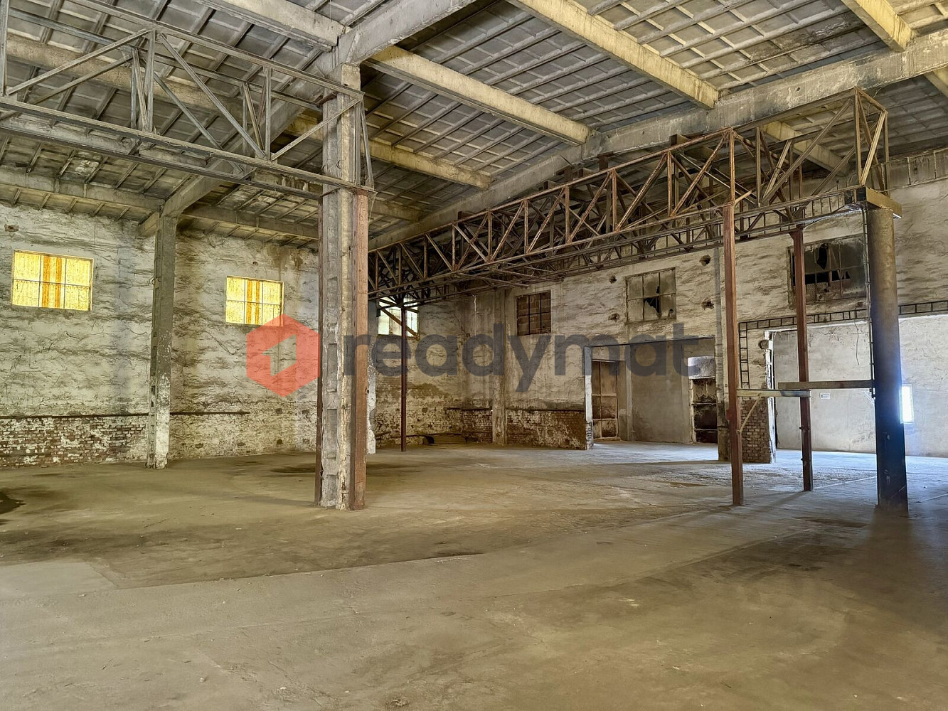 Pronájem skladovacích prostor 500 m²