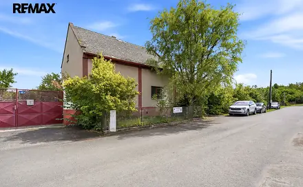 Prodej domu 83 m² s pozemkem 1 754 m², Postoloprty - Strkovice, okres Louny