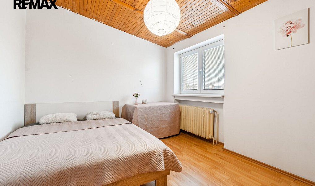 Prodej domu 163 m² s pozemkem 1 205 m², Šestajovice – náhled fotky 23