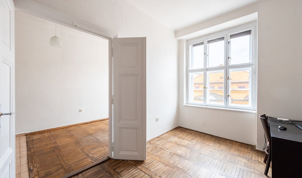 Prodej bytu 2+kk 45 m², Praha – náhled fotky 2