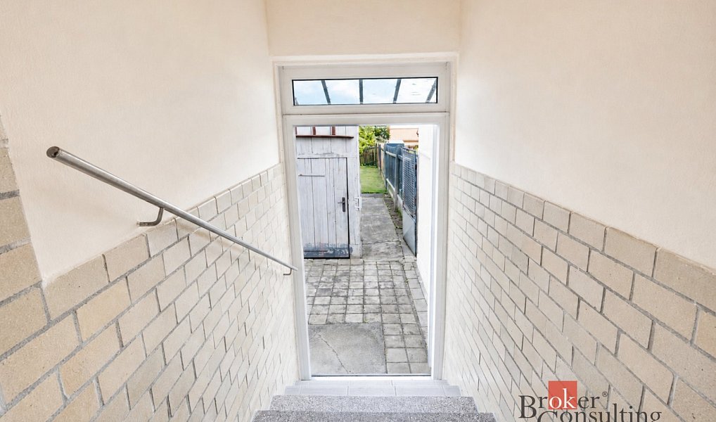 Prodej domu 200 m² s pozemkem 676 m², Třemošná – náhled fotky 13