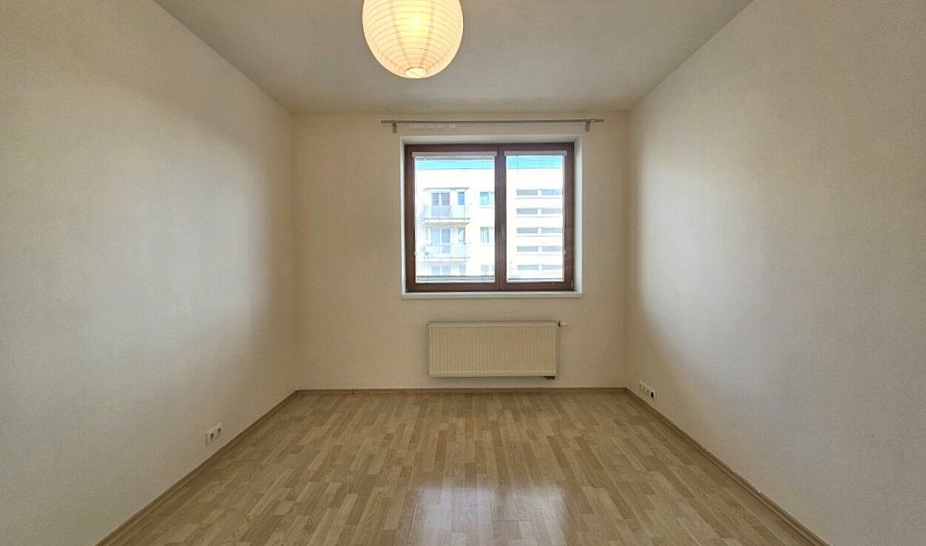 Pronájem bytu 2+kk 65 m², Praha – náhled fotky 13