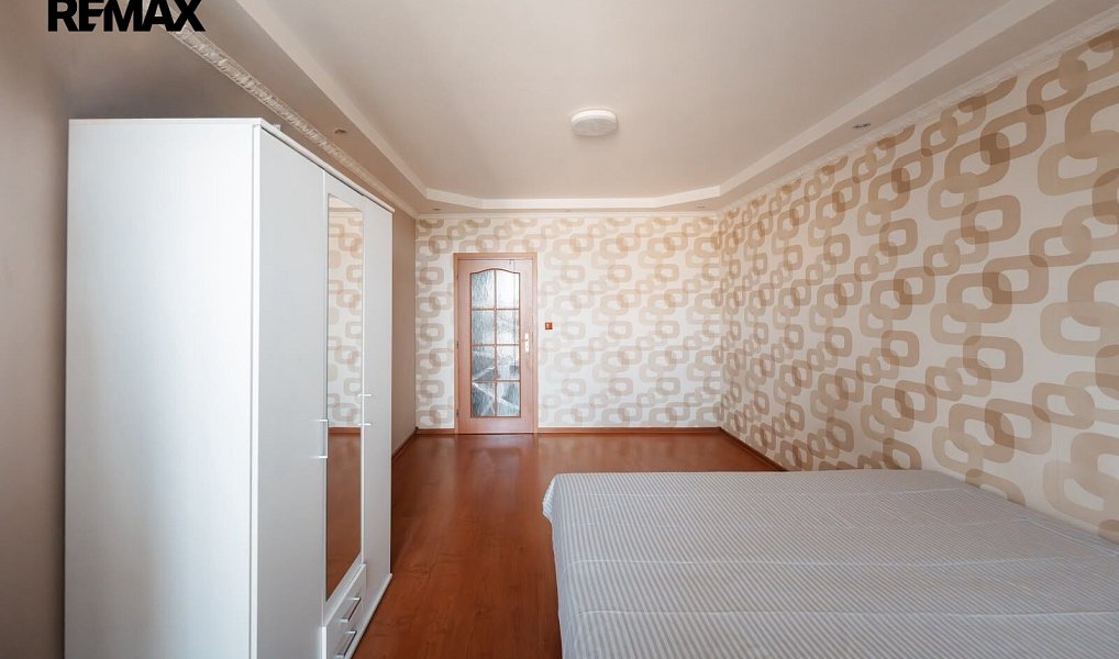 Prodej bytu 3+1 70 m², Praha – náhled fotky 2