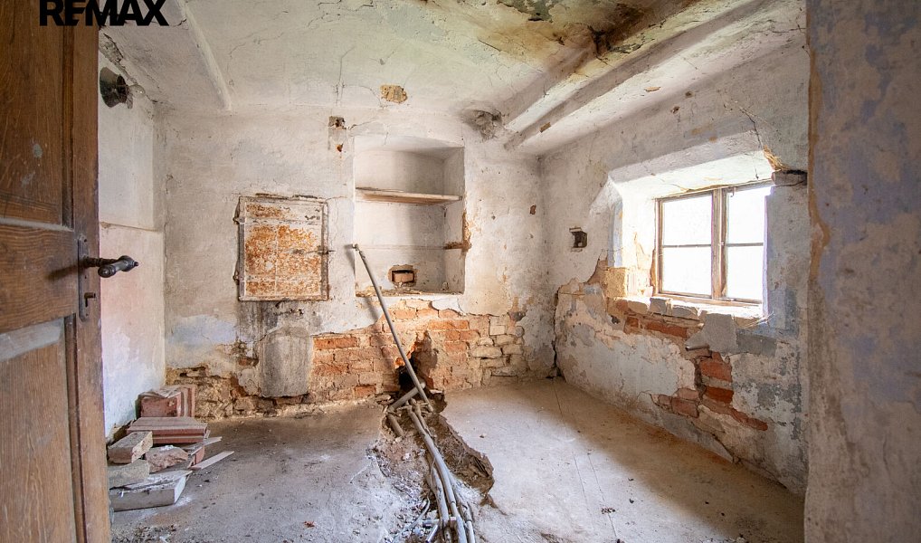 Prodej domu 216 m² s pozemkem 312 m², Liběšice – náhled fotky 19