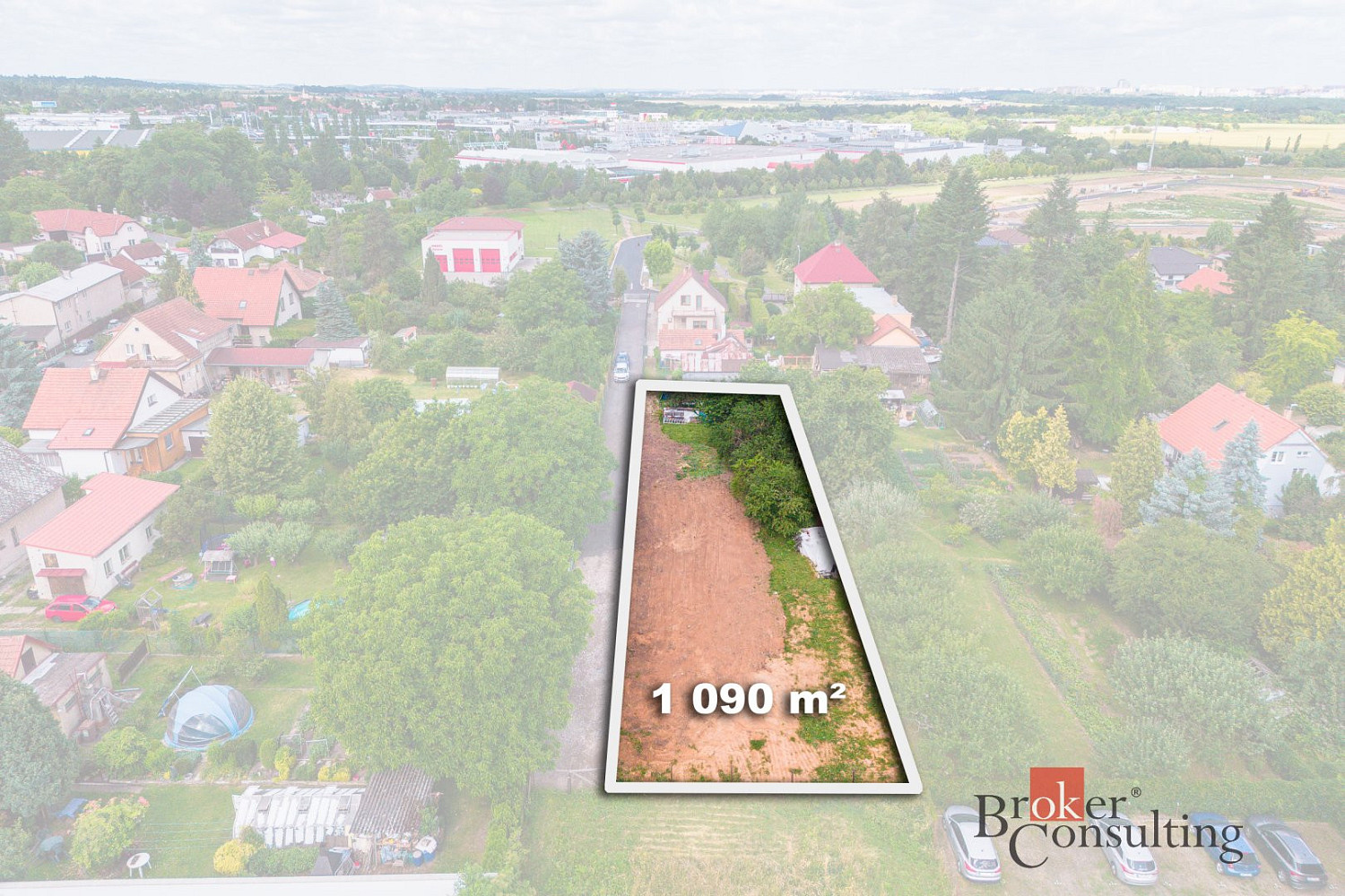 Prodej stavebního pozemku 1 090 m²