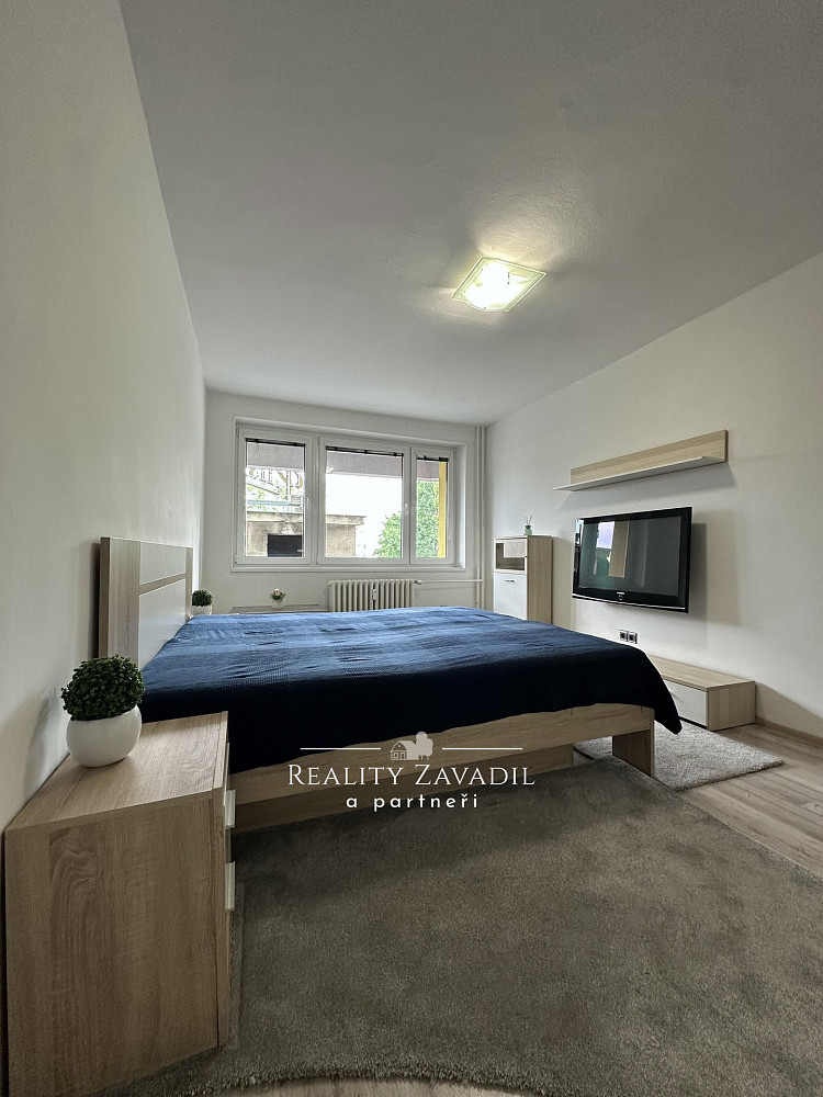 Pronájem bytu 2+1 46 m² — photo 2