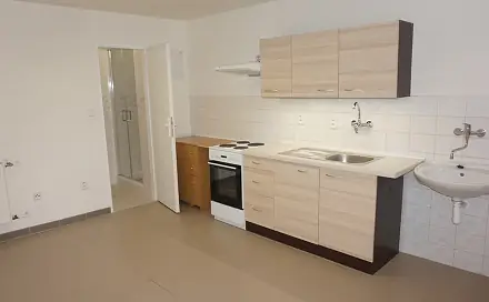Pronájem bytu 1+kk 25 m², Hlavní, Vranovice, okres Brno-venkov