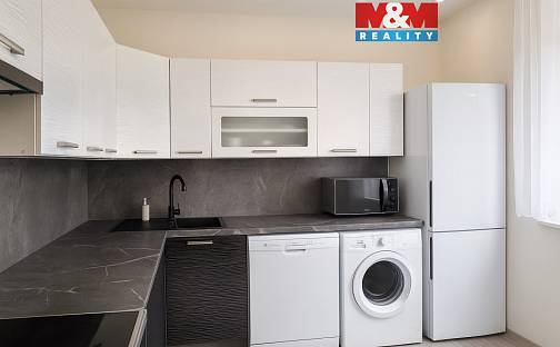 Pronájem bytu 3+1 72 m², Dlouhá, Klášterec nad Ohří, okres Chomutov