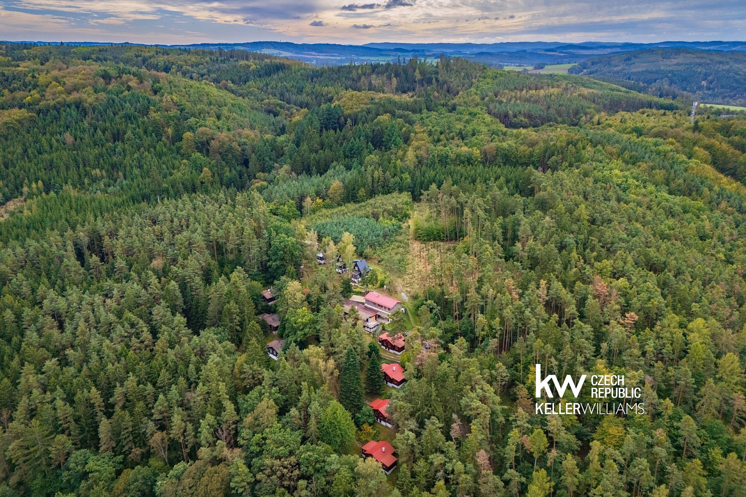 Prodej ubytovacího objektu 655 m² – fotografie 2