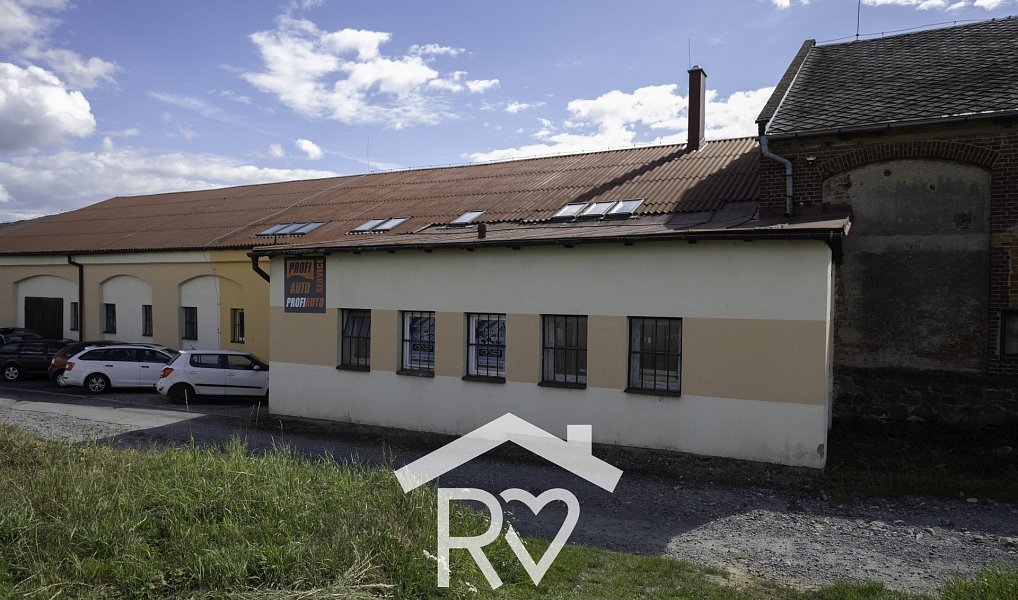 Prodej domu 482 m² s pozemkem 531 m², Opava – náhled fotky 16