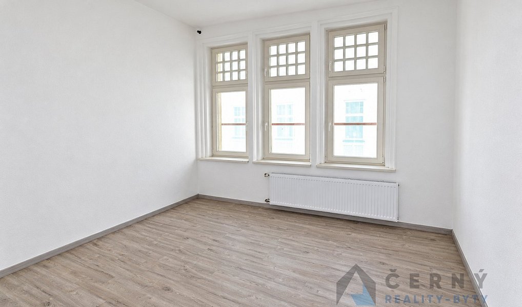 Pronájem bytu 2+1 45 m², Liberec – náhled fotky 9
