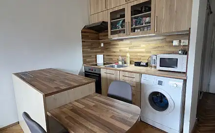 Pronájem bytu 1+kk 30 m²