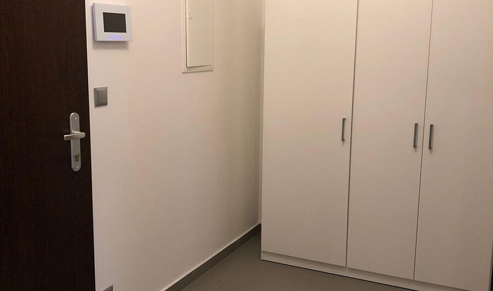 Pronájem bytu 1+kk 47 m², Karlovy Vary – náhled fotky 7