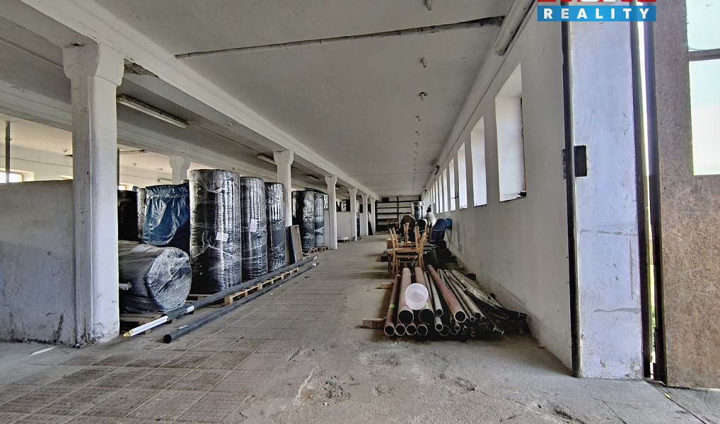 Prodej výrobních prostor 1 393 m², Bořetín – náhled fotky 6