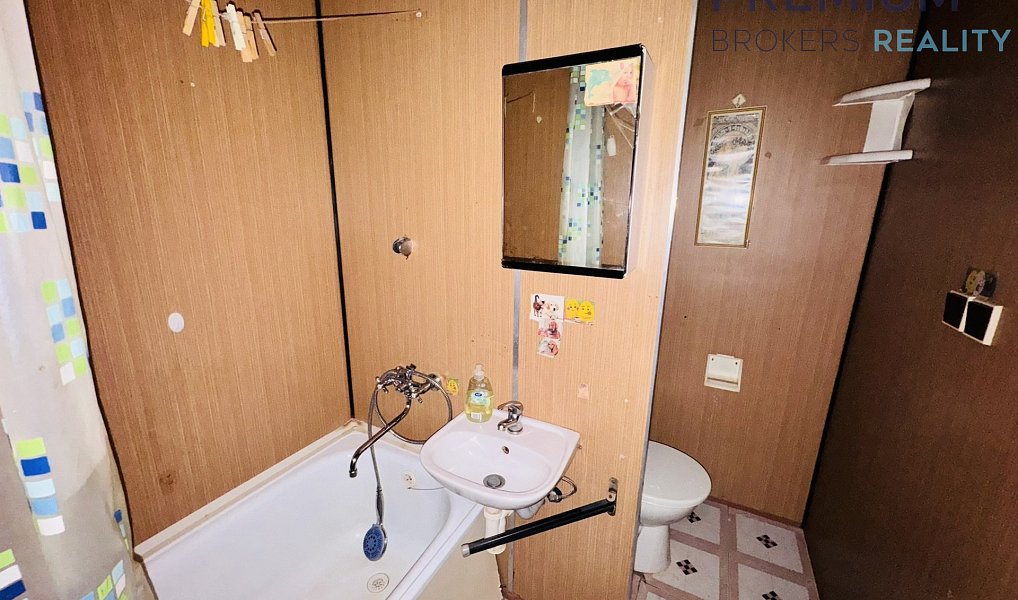 Prodej bytu 2+kk 40 m², Most – náhled fotky 8